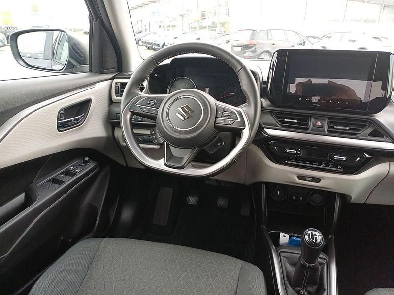 Gebraucht Suzuki Swift Comfort+ 83 PS (61 kW) 2025 Grau Kleinwagen