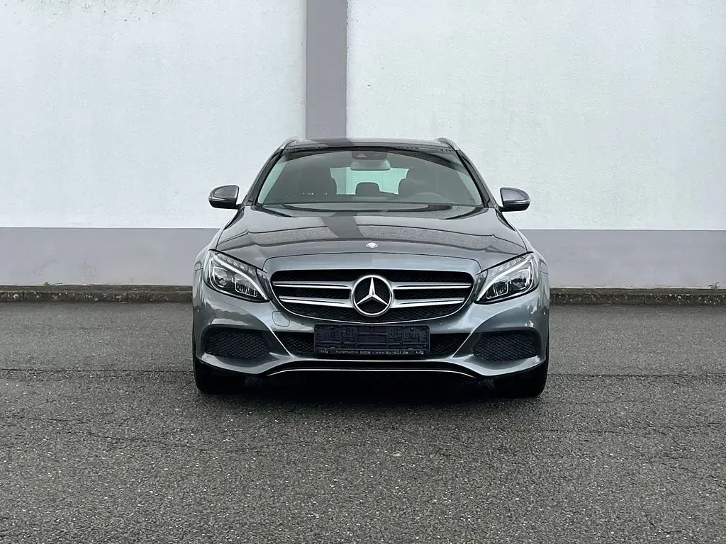 Gebraucht Mercedes C220 170 PS (125 kW) 2016 Grau Kombi