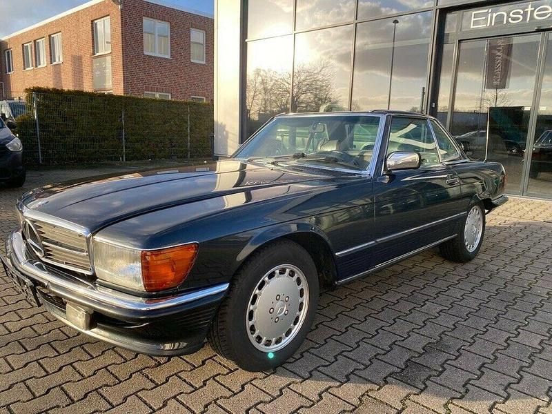 Gebraucht Mercedes SL300 185 PS (136 kW) 1987 Schwarz Cabrio