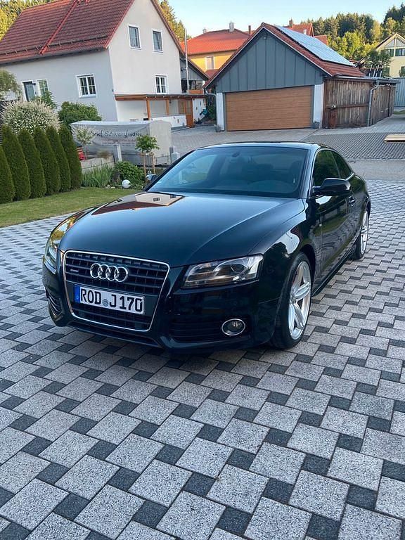 Gebraucht Audi A5 Comfort 170 PS (125 kW) 2011 Schwarz Coupé