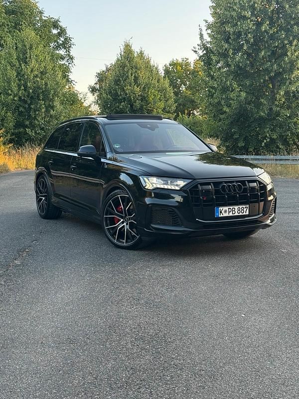 Schwarz Gebraucht 2020 Audi SQ7 Black Edition SUV | 61.999 € (Guter Preis) - Bild 1/4