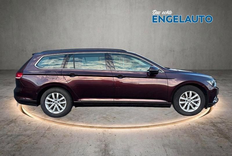 Usado VW Passat 125 HP (91 kW) 2015 Vermelho Carrinha