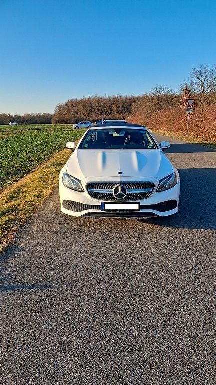 Gebraucht Mercedes E200 184 PS (135 kW) 2019 Weiß Cabrio