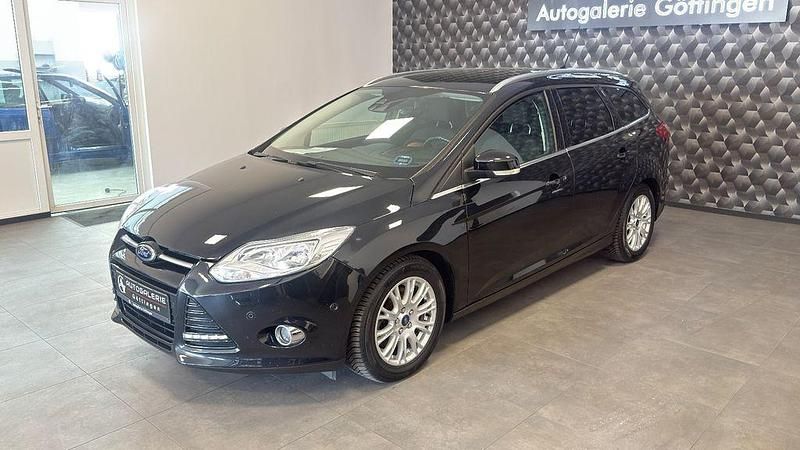Second-hand Ford Focus Titanium 150 CP (110 kW) 2012 Negru Berlinǎ