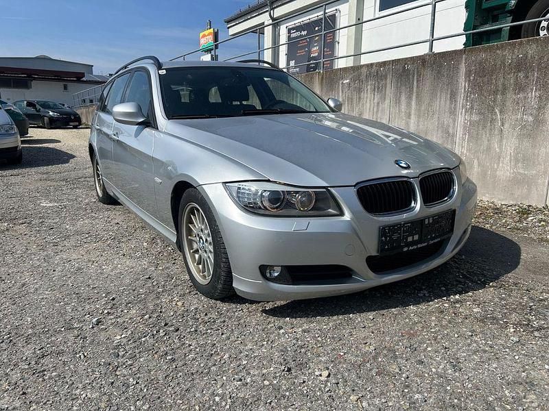 Gebraucht BMW 320 Comfort Edition 177 PS (130 kW) 2008 Silber Kombi