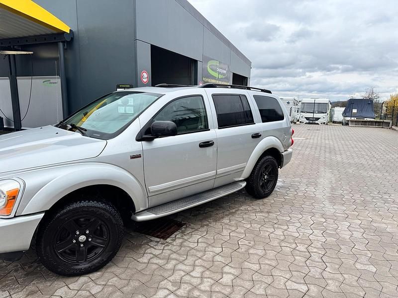 Gebraucht Dodge Durango 350 PS (257 kW) 2005 Silber SUV