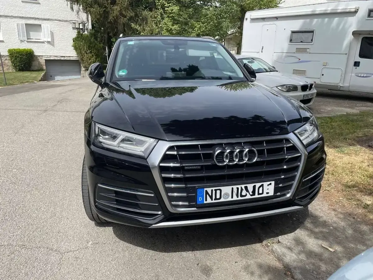 Käytetty Audi Q5 252 HP (185 kW) 2018 Musta Katumaasturi