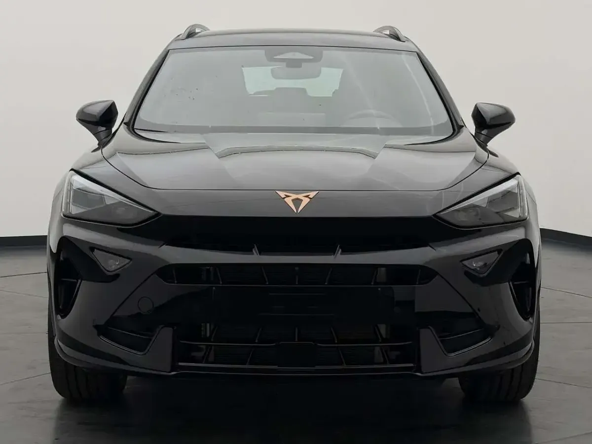 Neu Cupra Formentor 150 PS (110 kW) 2026 Schwarz SUV