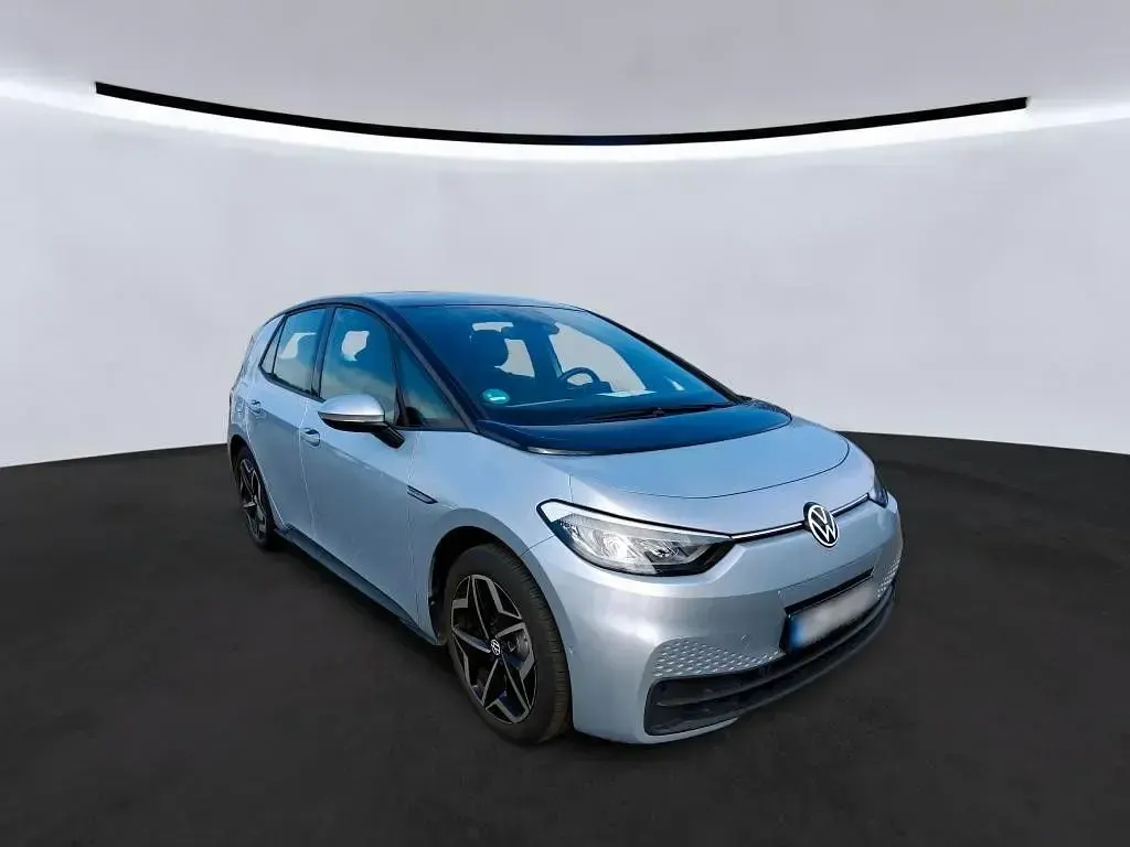 Gebraucht VW ID.3 Pro 150 kW (204 PS) 2023 Scale silver metallic Kleinwagen