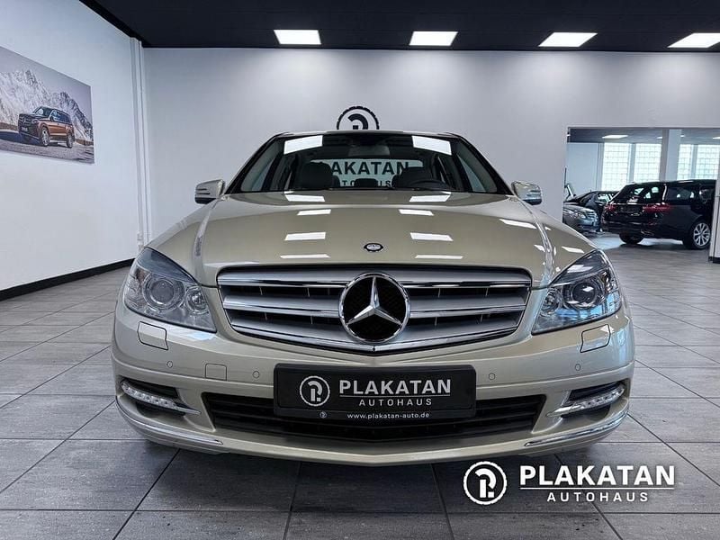 Gebraucht Mercedes C300 231 PS (169 kW) 2010 Beige Limousine