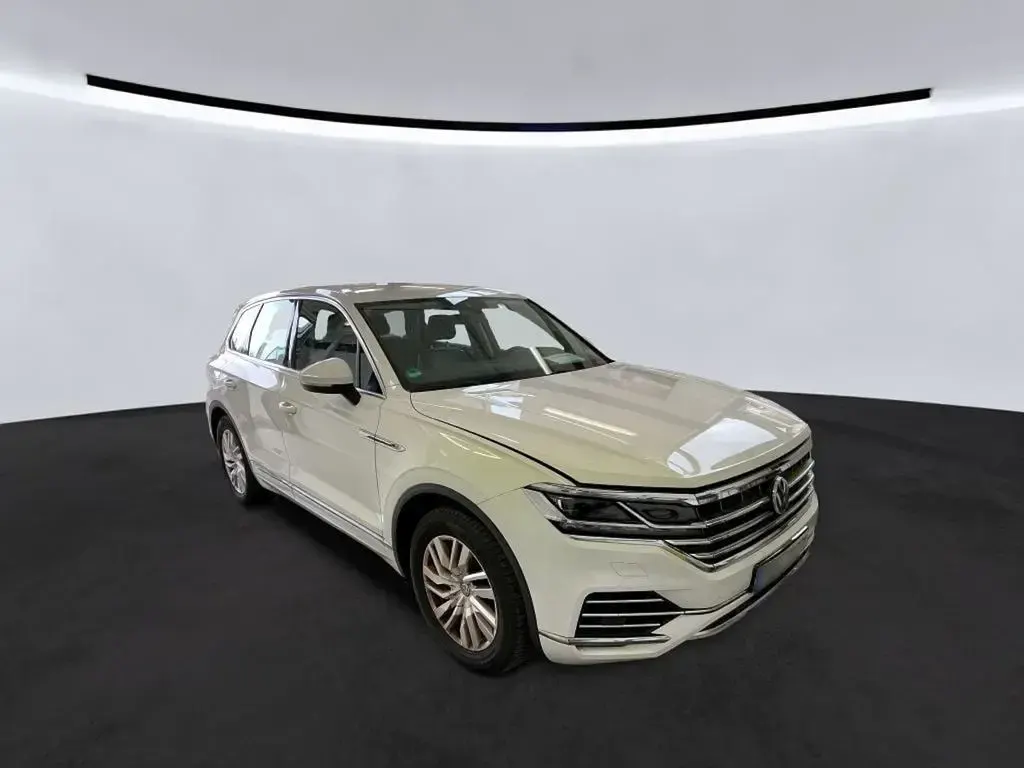 Gebraucht VW Touareg Elegance 231 PS (169 kW) 2020 Weiß SUV