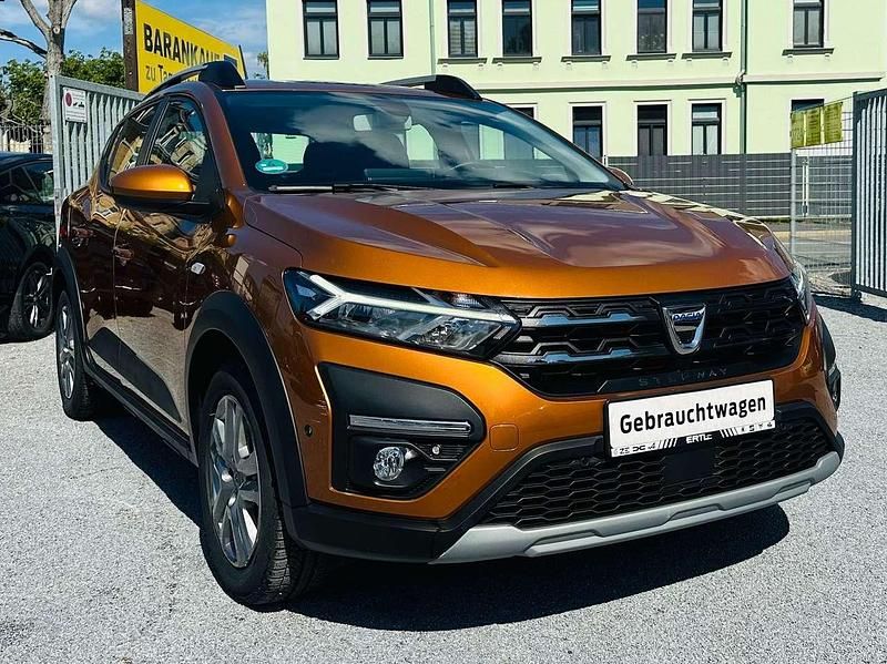 Atacamaorange Gebraucht 2023 Dacia Sandero Comfort Kleinwagen | 14.999 € (Guter Preis) - Bild 1/4