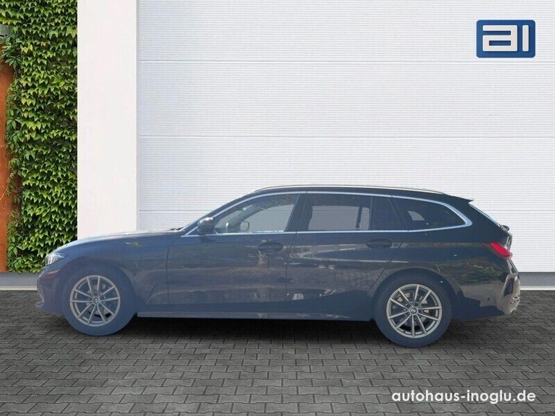 Gebraucht BMW 318 Shadowline 150 PS (110 kW) 2023 Schwarz Kombi