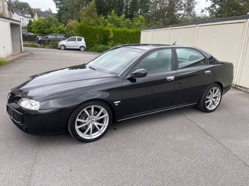 Schwarz Gebraucht 2005 Alfa Romeo 166 Ti Limousine | 11.999 € (Fairer Preis) - Bild 1/4