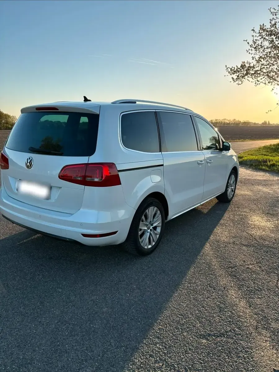 Usata VW Sharan 140 CV (102 kW) 2013 Bianco Monovolume