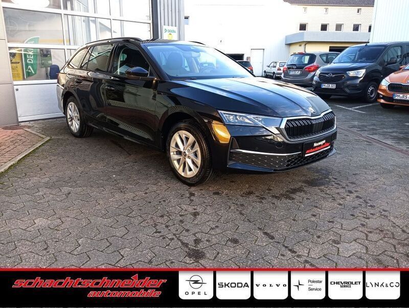 Blackmagic perleffekt Neu 2025 Skoda Octavia Selection Kombi | 33.990 € (Fairer Preis) - Bild 1/4