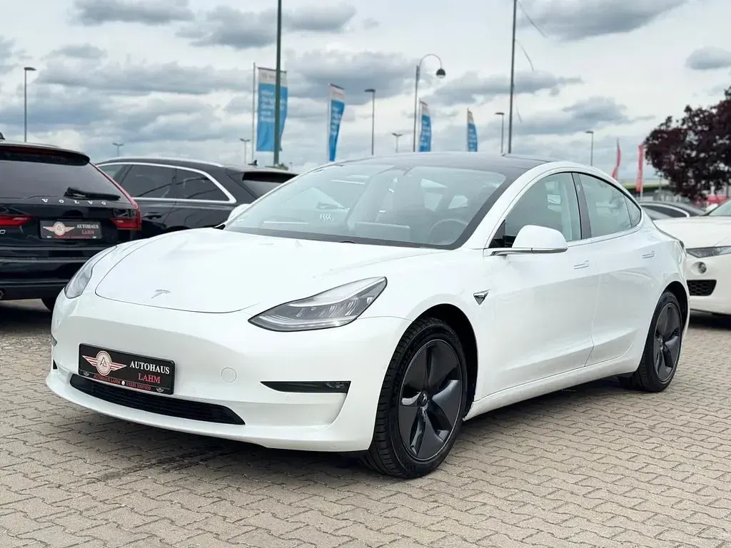 Gebraucht Tesla Model 3 350 kW (476 PS) 2019 Weiß Limousine
