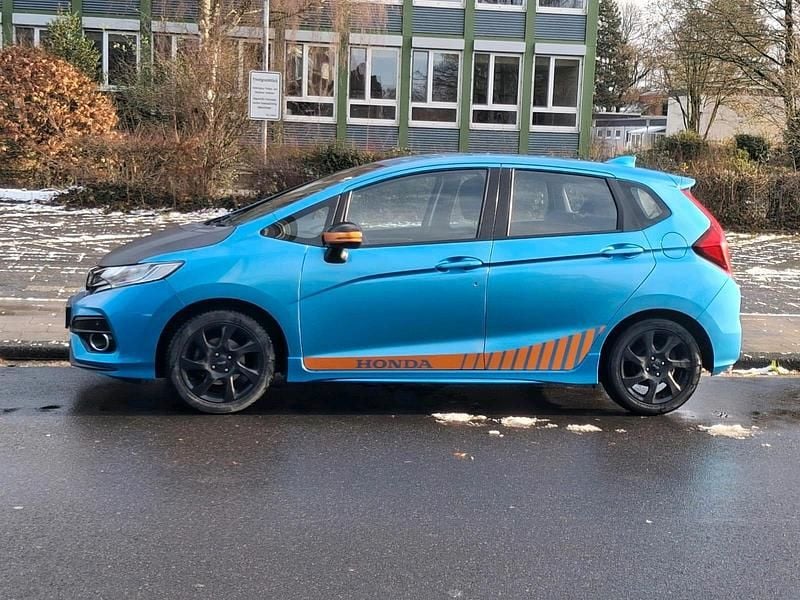 Blau Gebraucht 2018 Honda Jazz Dynamic Kleinwagen | 11.900 € (Fairer Preis) - Bild 1/4