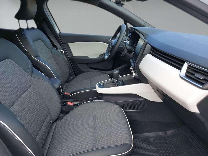 Gebraucht Renault Clio V Techno 143 PS (105 kW) 2023 Blanc glacier Kleinwagen