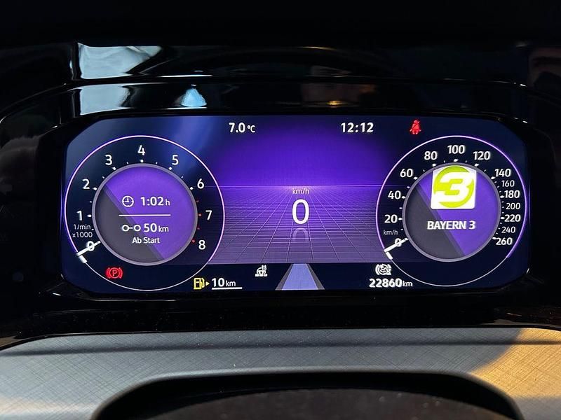 Gebraucht VW Golf VIII Active 110 PS (80 kW) 2022 Grau Kombi