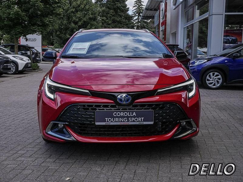 Neu Toyota Corolla 140 PS (102 kW) 2025 Andere Limousine