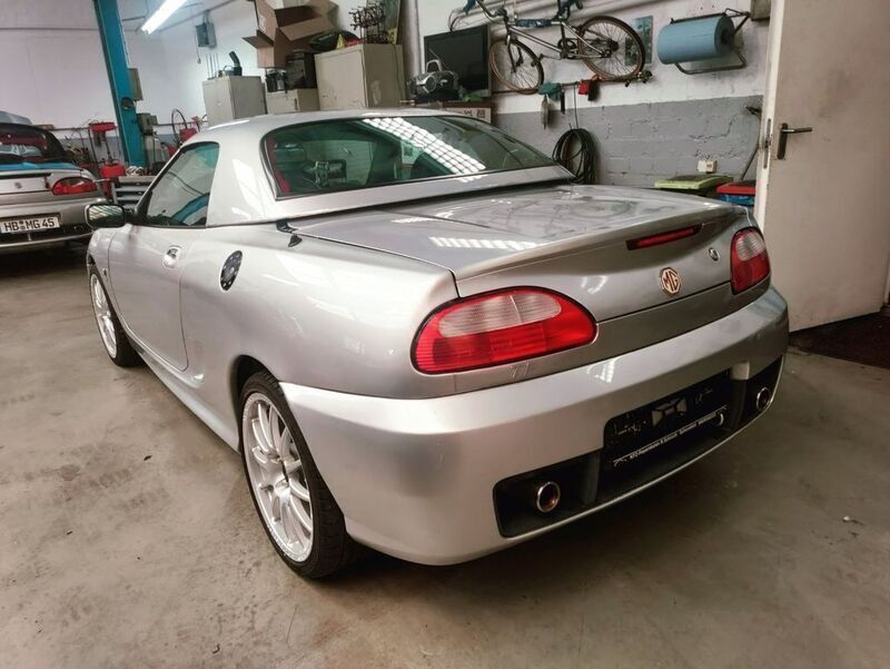 Gebraucht MG TF 136 PS (100 kW) 2004 Starlight silver Cabrio