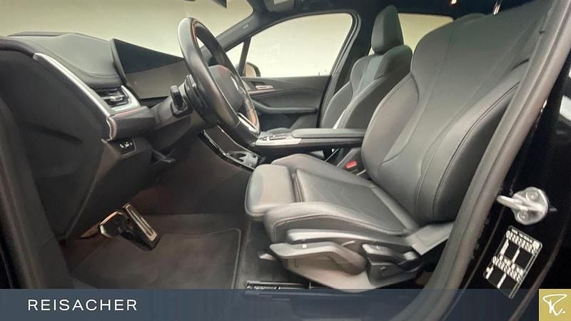 Gebraucht BMW 223 Active Tourer M Sport 204 PS (150 kW) 2022 Schwarz Van / Kleinbus