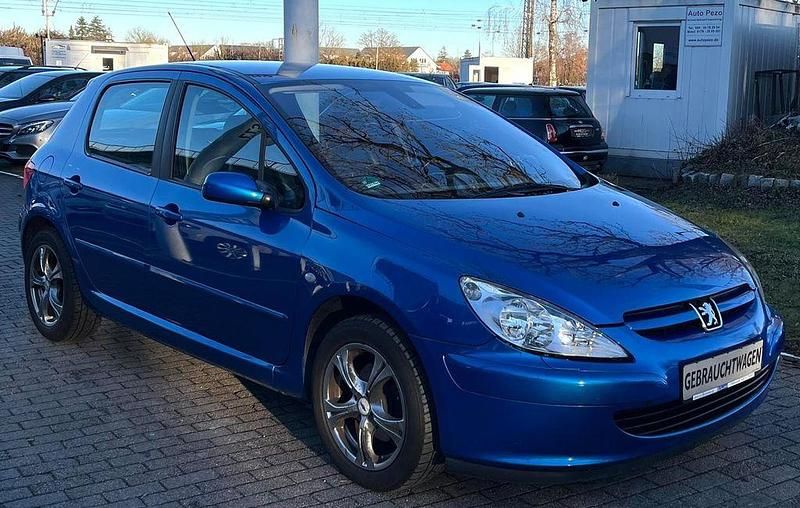 Gebraucht Peugeot 307 Premium 109 PS (80 kW) 2002 Blau Limousine