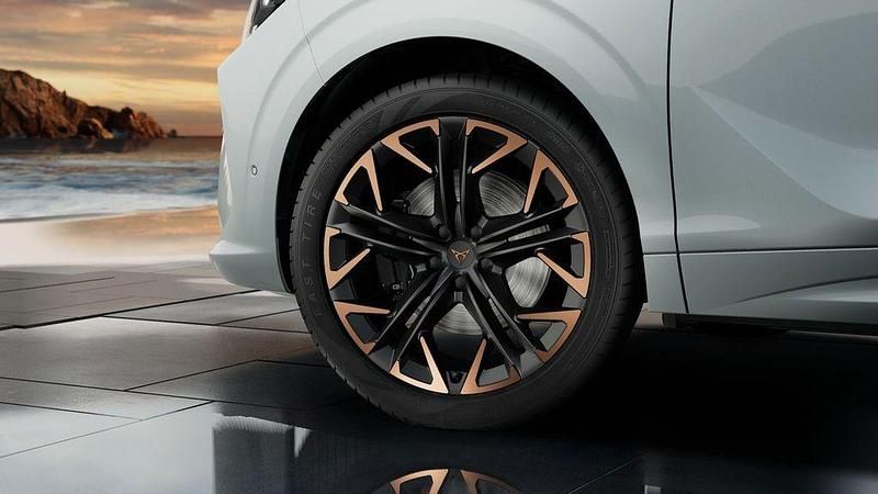 Neu Cupra Terramar VZ 265 PS (194 kW) 2026 Eisweiß SUV