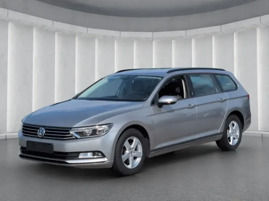 Gebraucht VW Passat Trendline 120 PS (88 kW) 2015 Silber Kombi