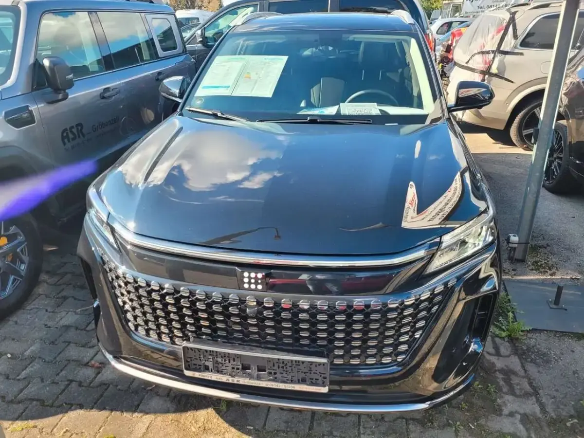 Neu DFSK E5 177 PS (130 kW) 2025 Schwarz SUV