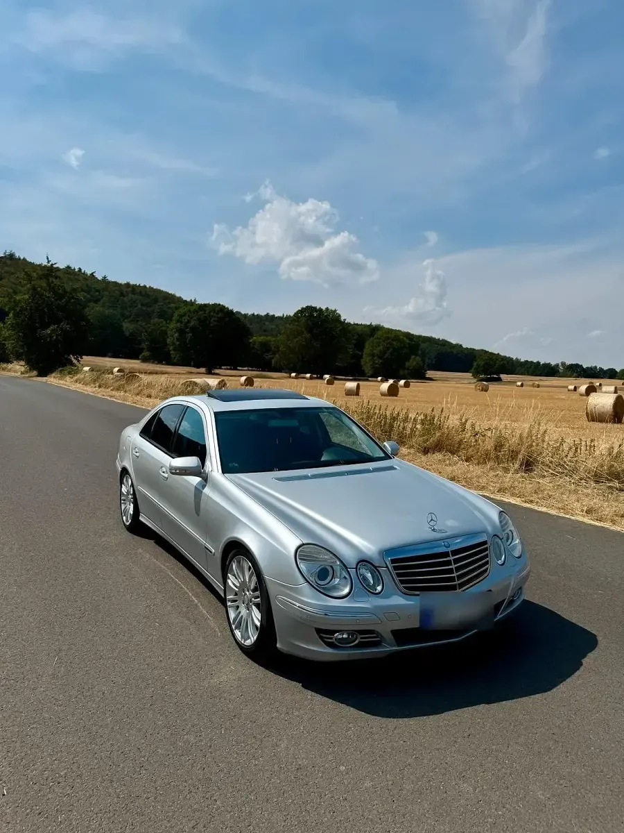 Gebraucht Mercedes E280 Avantgarde 190 PS (139 kW) 2008 Silber Limousine