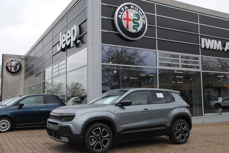 Gebraucht Jeep Avenger Summit 101 PS (74 kW) 2024 Grau SUV