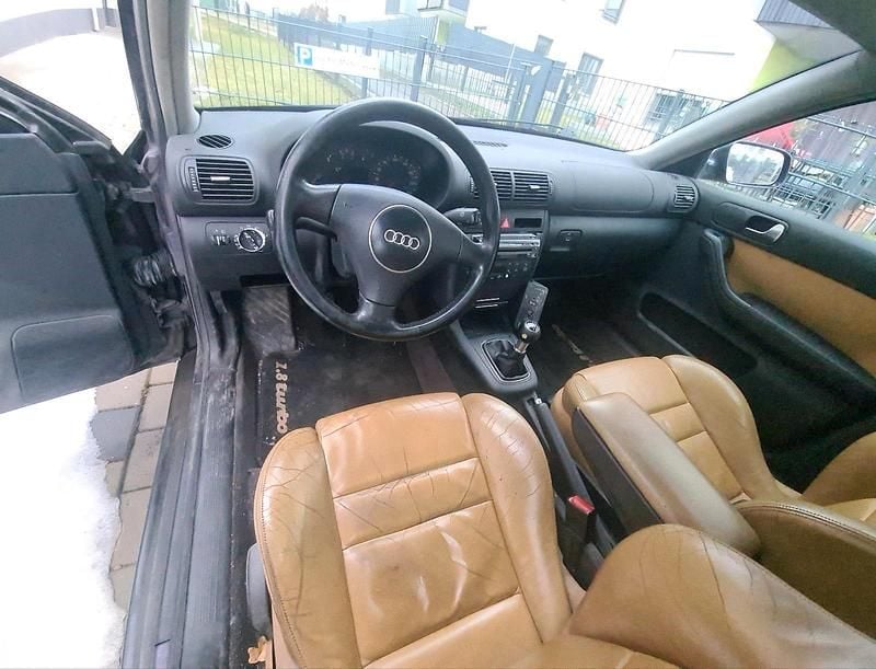 Gebraucht Audi A3 180 PS (132 kW) 2001 Violet Kleinwagen