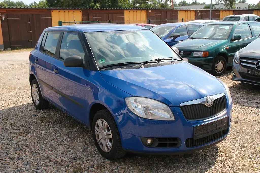 Gebraucht Skoda Fabia Classic 86 PS (63 kW) 2009 Blau Limousine