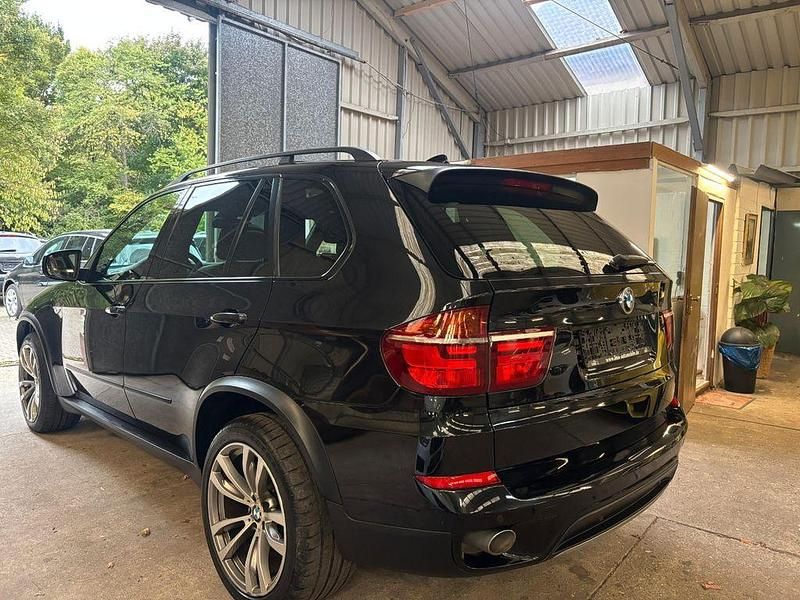 Gebraucht BMW X5 Sport Line 306 PS (225 kW) 2011 Schwarz SUV