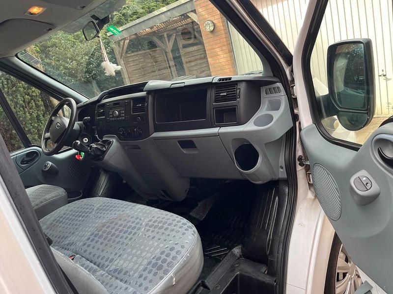 Gebraucht Ford Transit 85 PS (62 kW) 2011 Weiß Van / Kleinbus