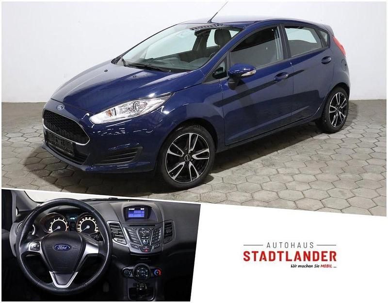 Gebraucht Ford Fiesta Trend 82 PS (60 kW) 2017 Blau Limousine
