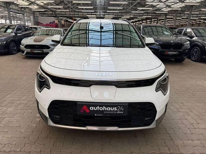 Gebraucht Kia e-Niro Vision 150 kW (204 PS) 2023 Weiß SUV