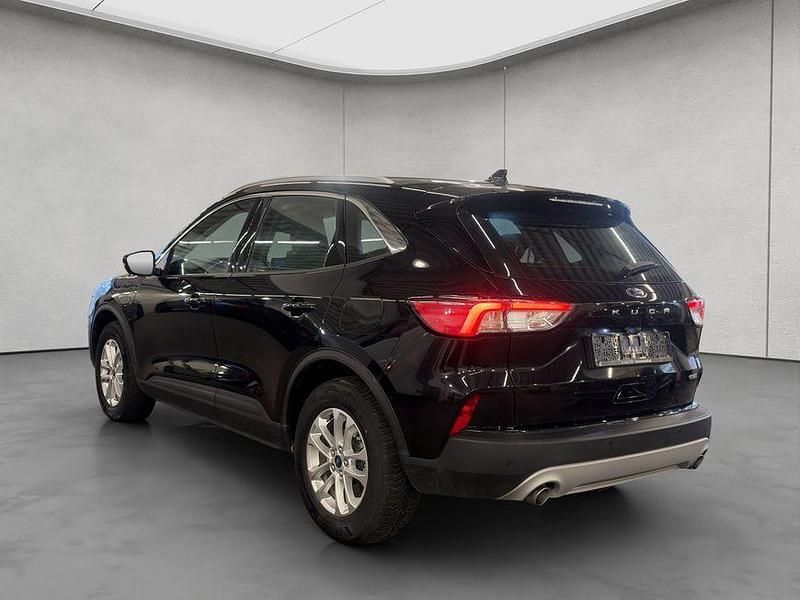 Gebraucht Ford Kuga Titanium 224 PS (164 kW) 2022 Schwarz SUV