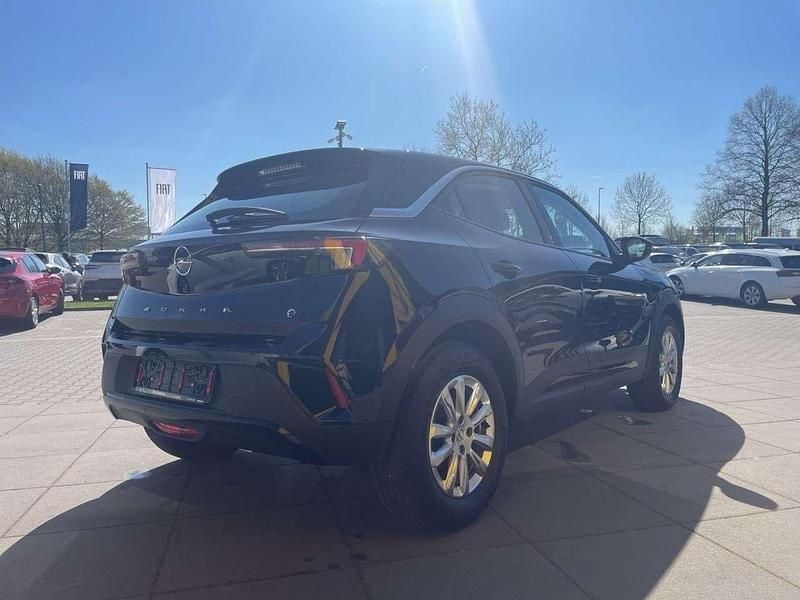 Gebraucht Opel Mokka-e Edition 100 kW (136 PS) 2021 Diamant schwarzkarbon schwarz SUV