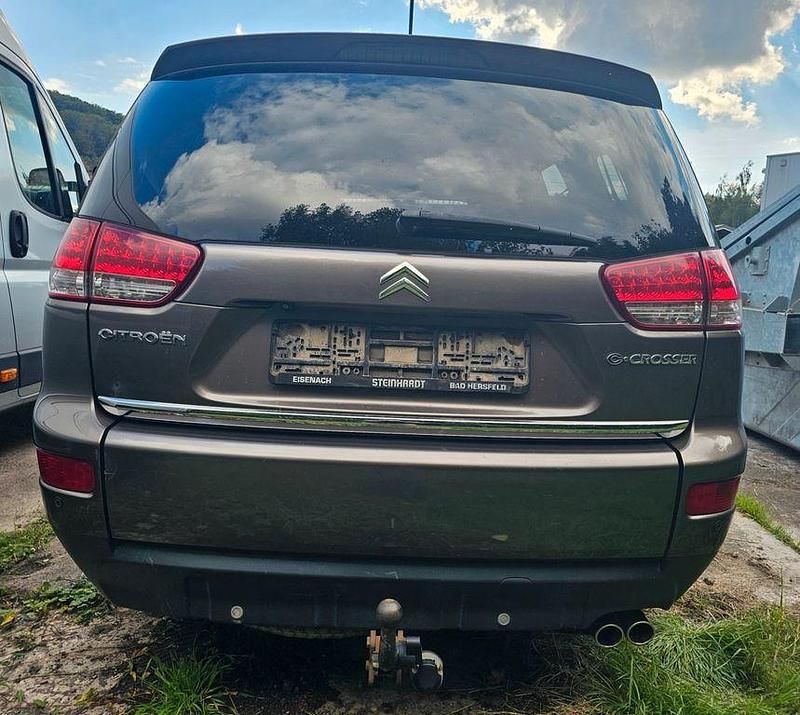 Gebraucht Citroën C-Crosser Exclusive 156 PS (114 kW) 2012 Braun SUV