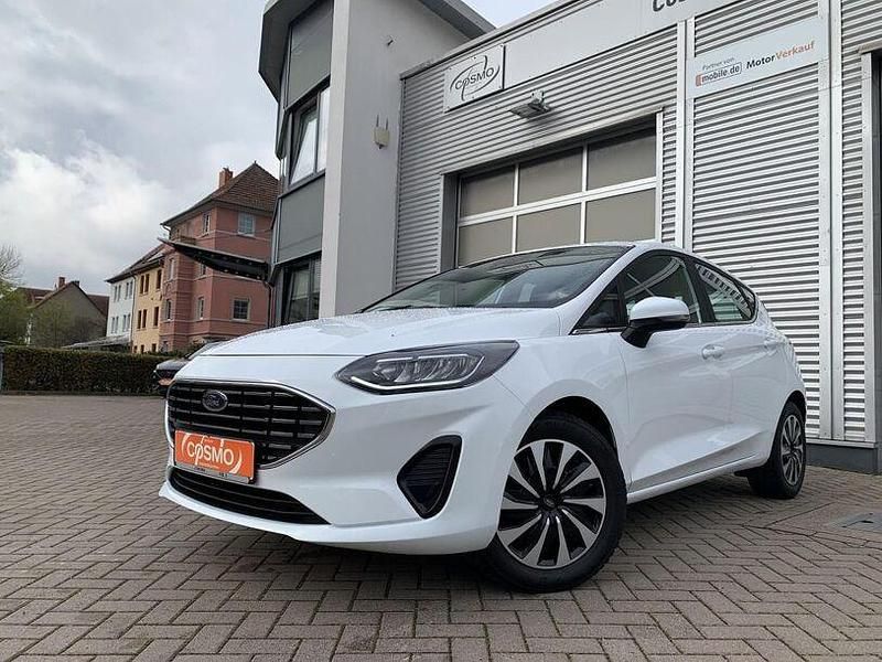 Weiß Gebraucht 2024 Ford Fiesta Titanium Kleinwagen | 18.440 € (Superpreis) - Bild 1/4