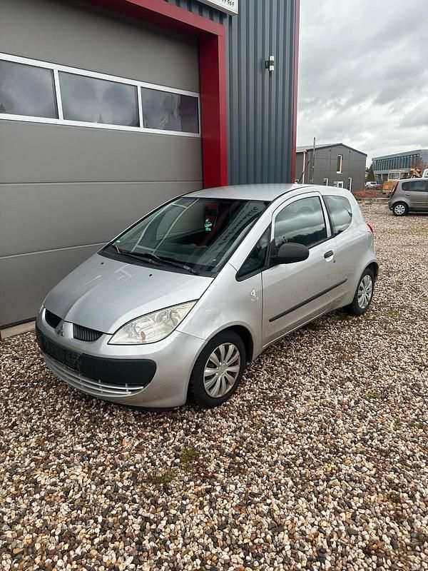 Gebraucht Mitsubishi Colt 75 PS (55 kW) 2006 Silber Kleinwagen