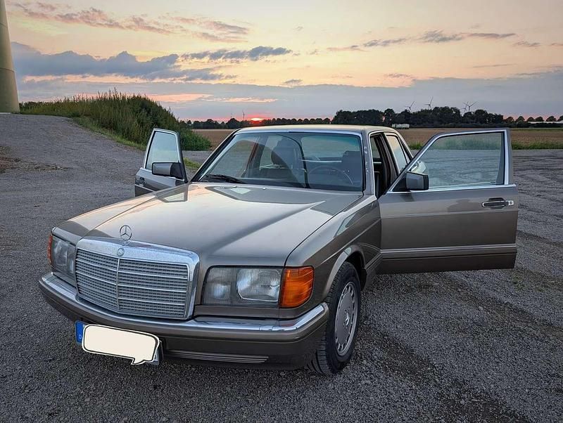 Gold Gebraucht 1987 Mercedes S500 SE Limousine | 9.000 € - Bild 1/4