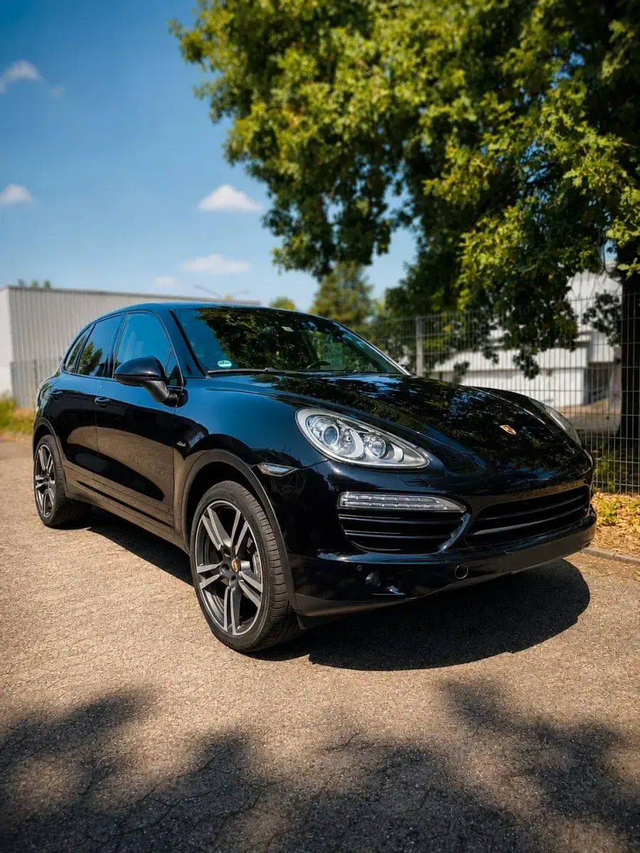 Gebraucht Porsche Cayenne 245 PS (180 kW) 2013 Schwarz SUV