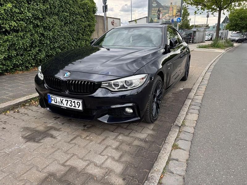 Blau Gebraucht 2016 BMW 440 M Sport Coupé | 21.900 € (Superpreis) - Bild 1/4