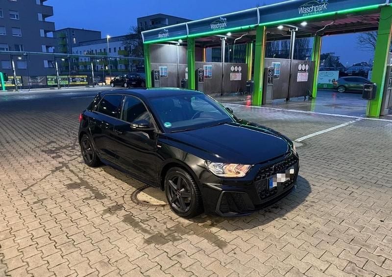 Schwarz Gebraucht 2020 Audi A1 S-Line Limousine | 16.950 € (Fairer Preis) - Bild 1/4