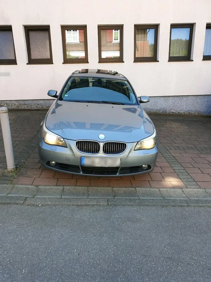 Second-hand BMW 525 177 CP (130 kW) 2007 Gri Break