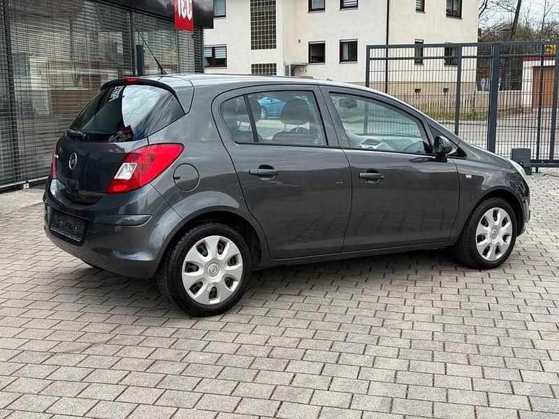Gebraucht Opel Corsa Satellite 86 PS (63 kW) 2011 Grau Kleinwagen